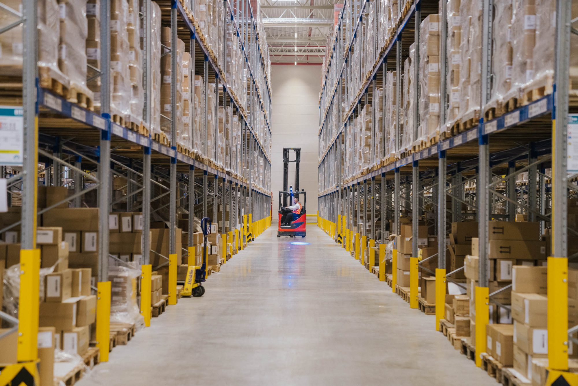 Interior view of the WM GROUP logistics centre in Greven